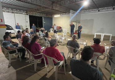Produtores rurais do Distrito Pantano São José recebem análise de solo gratuita pelo programa Chão Fértil
